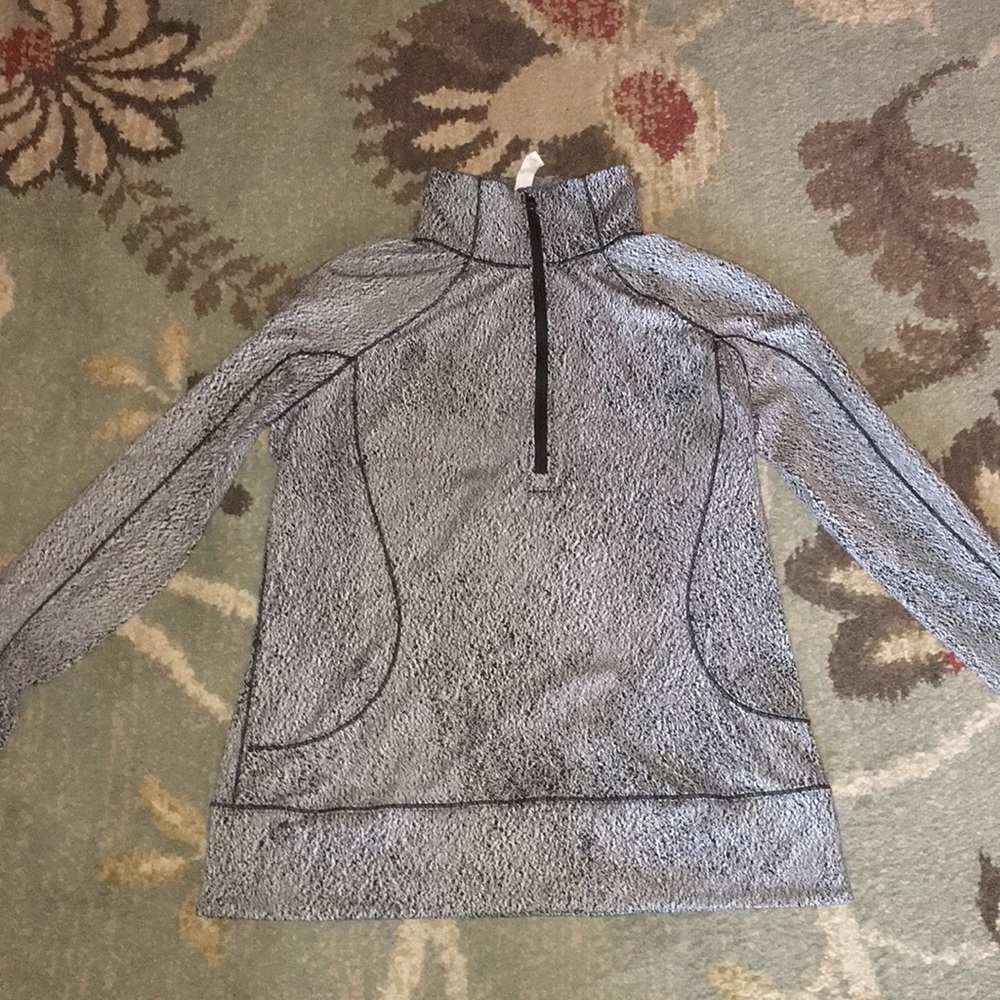 Lululemon pullover